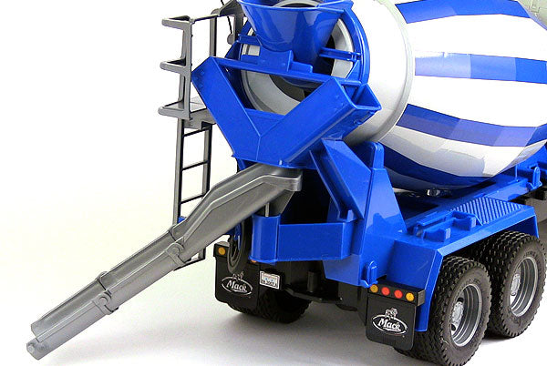 BRUDER - MACK GRANIT CEMENT MIXER