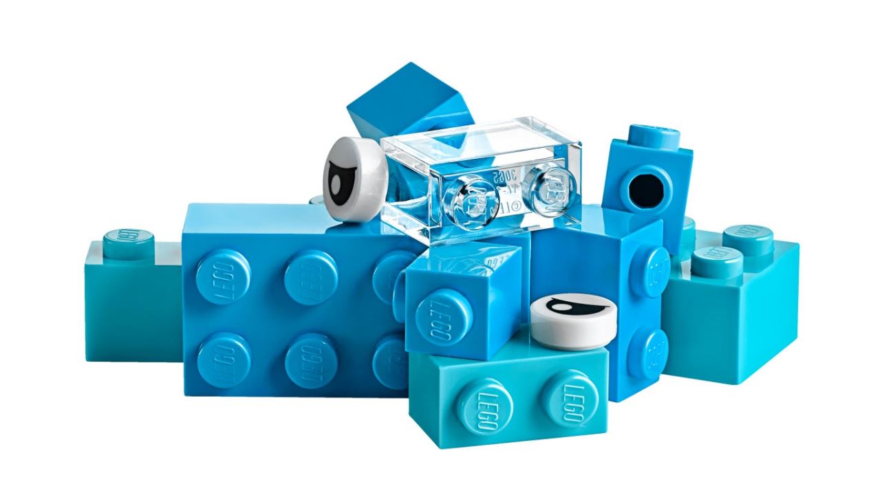 LEGO CLASSIC - CREATIVE SUITCASE #10713