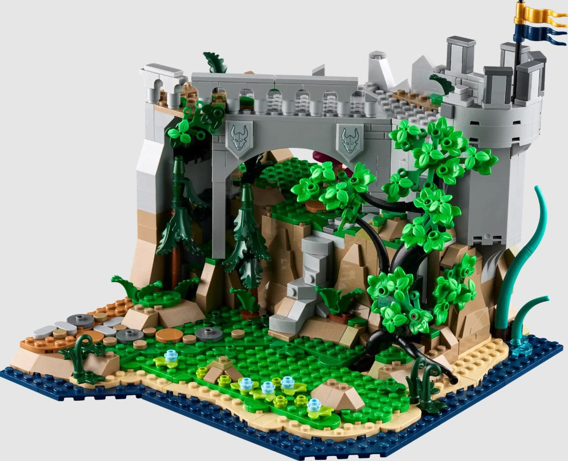 LEGO IDEAS - DUNGEONS & DRAGONS: RED DRAGON'S TALE #21348