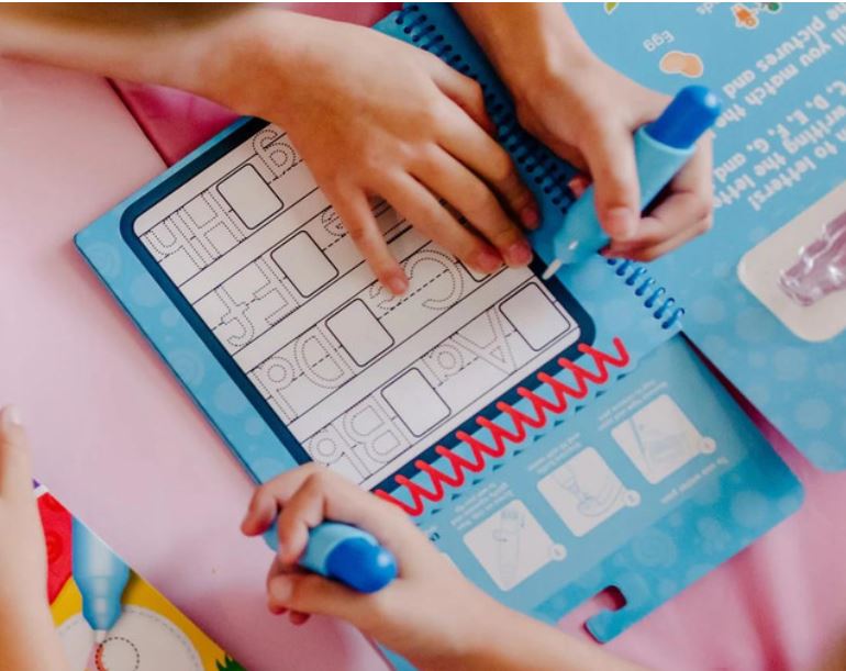 MELISSA AND DOUG - WATER WOW BLUEY AND THE ALPHABET