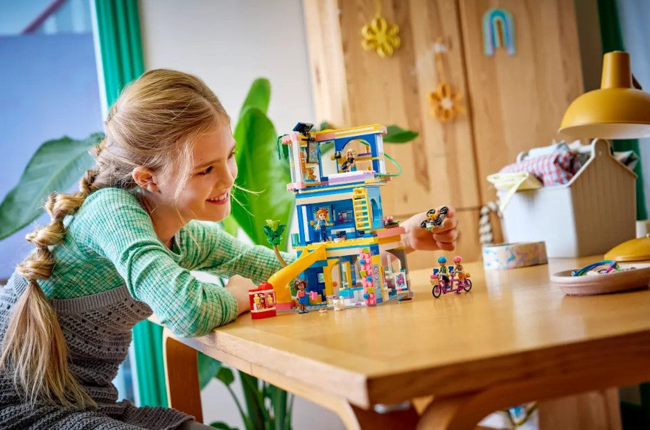 LEGO FRIENDS - HEARTLAKE CITY FRIENDSHIP HOSPITAL #42689