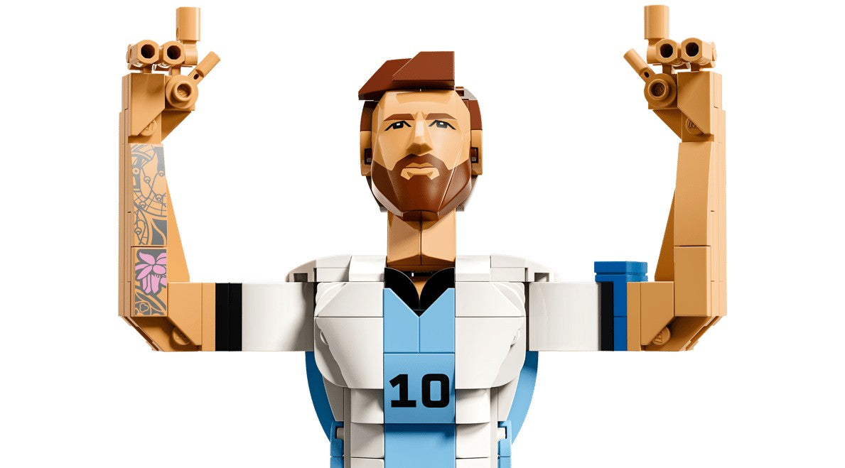 LEGO SPECIAL EDITIONS - LIONEL MESSI – SOCCER LEGEND #43015