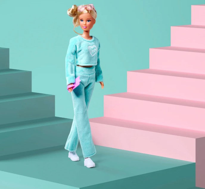 BARBIE STEFFI LOVE - DOLL ON THE GO