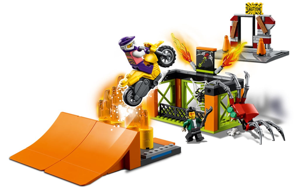 LEGO CITY STUNT - L'AIRE D'ENTRAÎNEMENT DES CASCADEURS #60293