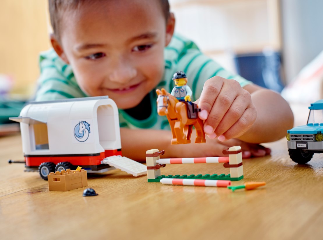 LEGO CITY - HORSE TRANSPORT #60327