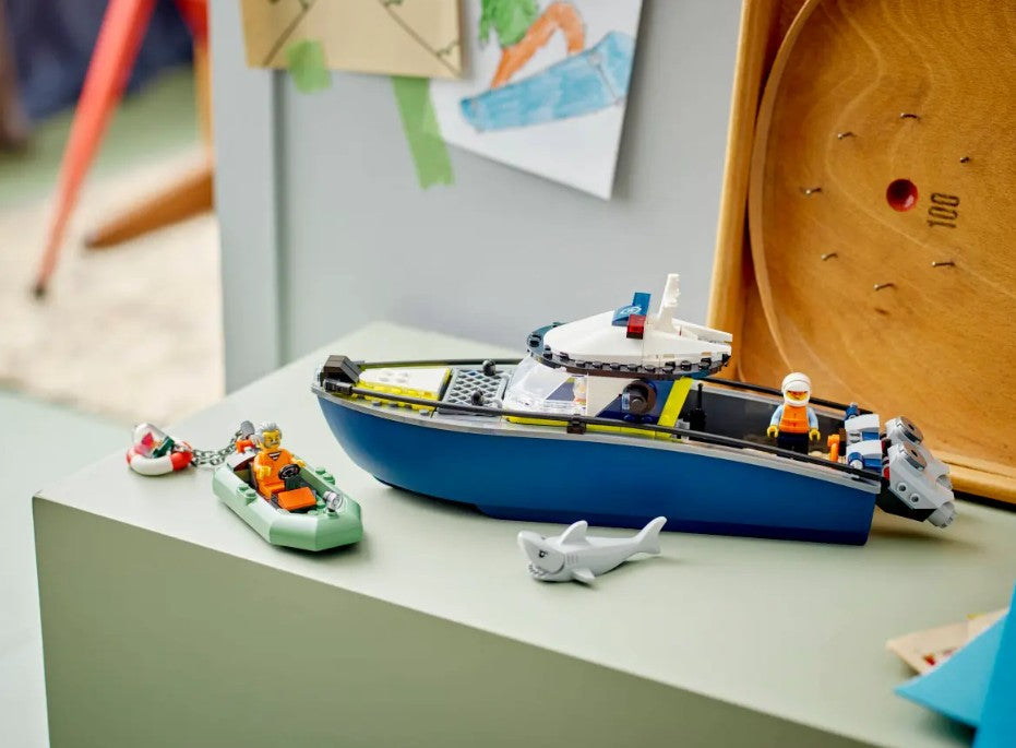 LEGO CITY POLICE - POLICE BOAT CHASE #60456
