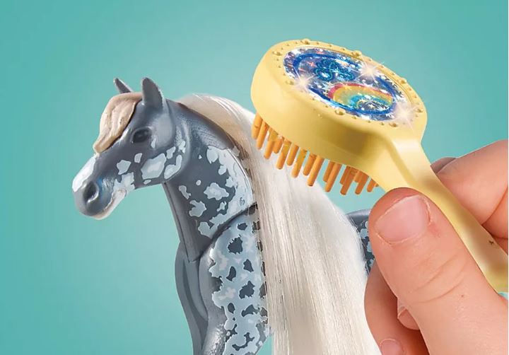 PLAYMOBIL HORSES OF WATERFALL - AMELIA ET WHISPER AVEC BOX POUR CHEVAUX #71353