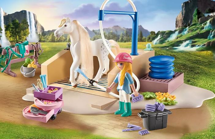 PLAYMOBIL HORSES OF WATERFALL - ISABELLA ET LIONESS AVEC AIRE DE LAVAGE POUR CHEVAUX #71354