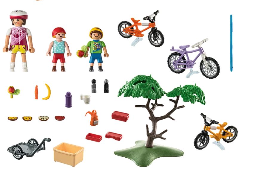 PLAYMOBIL FAMILY FUN CAMPER WITH BIKES #71426