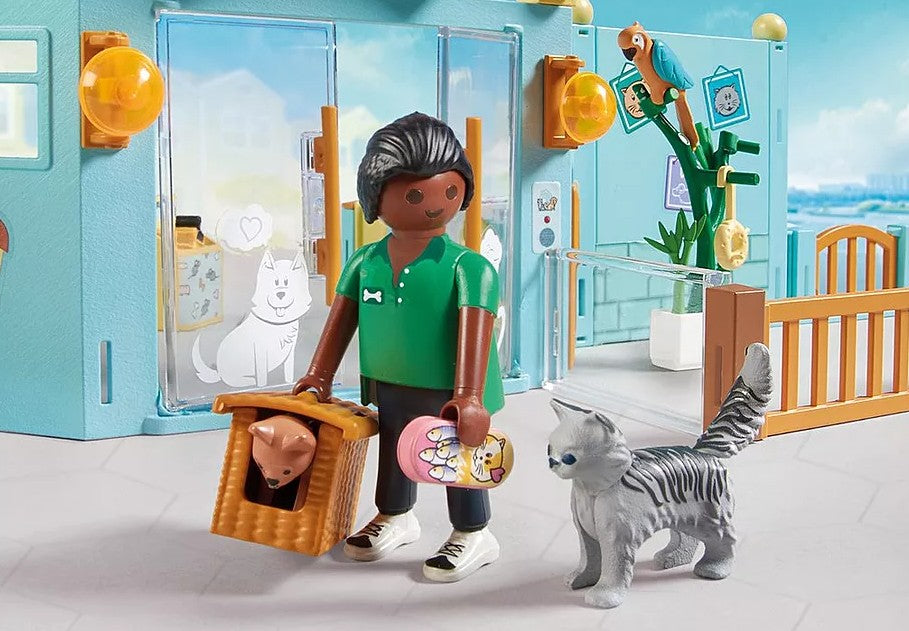 PLAYMOBIL MY LIFE - PET HOTEL: CARETAKERS, DOGS AND CATS #71742