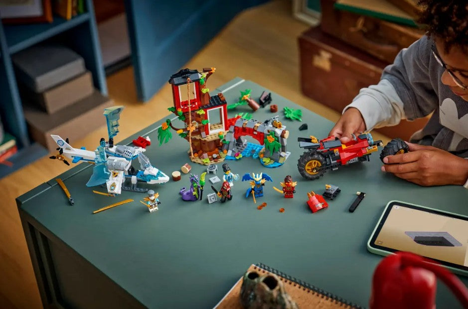 LEGO NINJAGO - NINJA TREEHOUSE BATTLE #71857