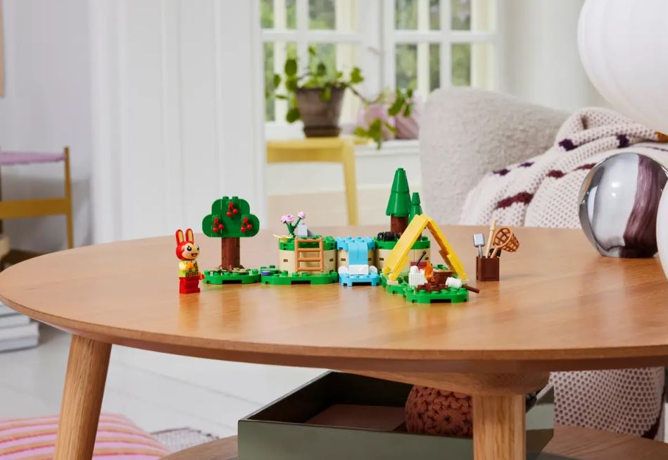 LEGO ANIMAL CROSSING - ACTIVITÉS DE PLEIN AIR DE CLARA LE CAMPING #77047