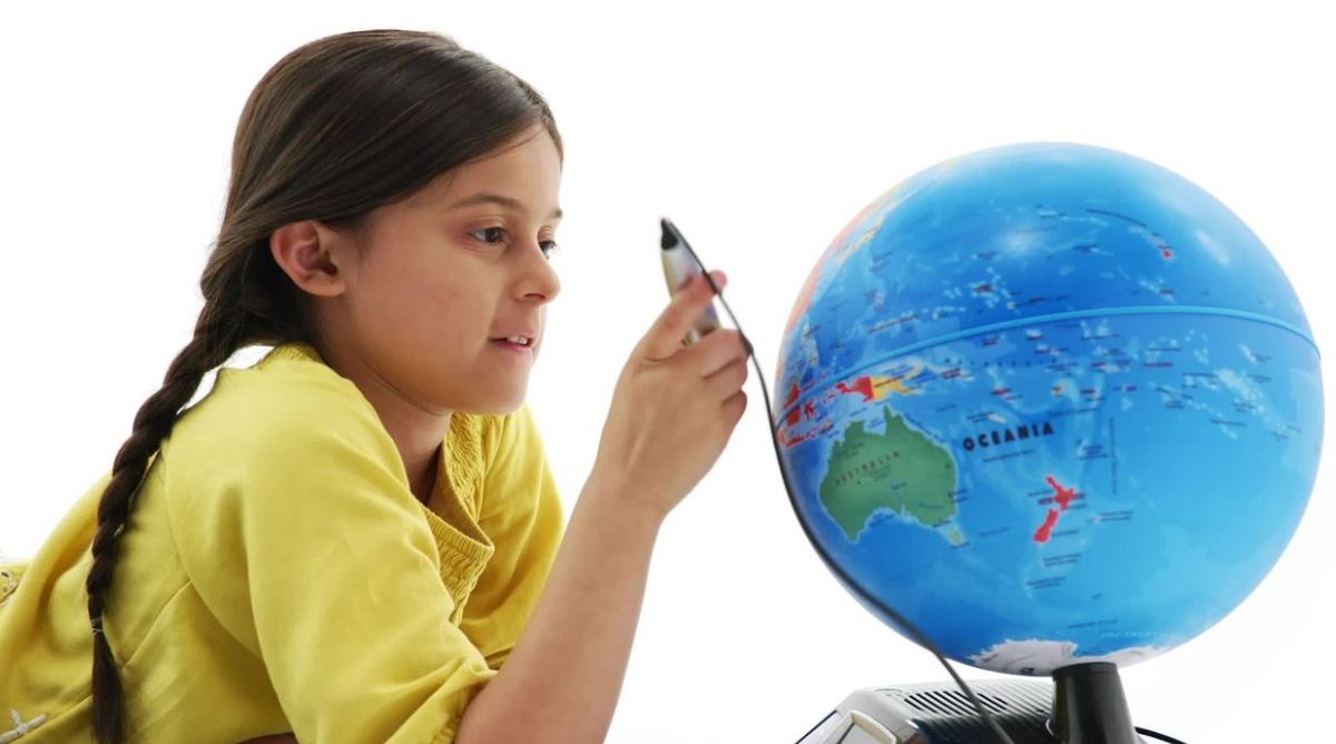 LEAPFROG - GLOBE VIDÉO INTERACTIF