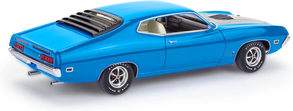 MODÈLE À COLLER - 1970 FORD TORINO COBRA 1/25 NIVEAU 4