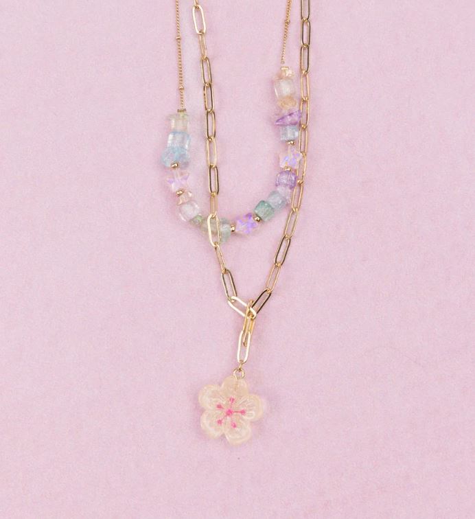 CHIC BOUTIQUE GARDEN GEMSTONE NECKLACE