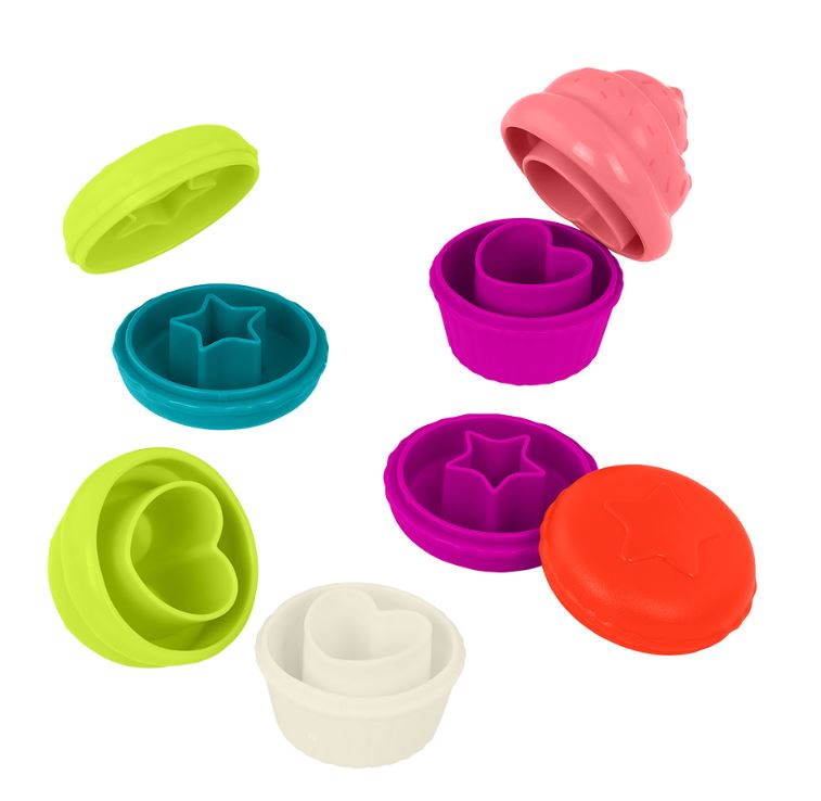 BATTAT - "MUSICAL TEA PARTY" TOY TEA SET