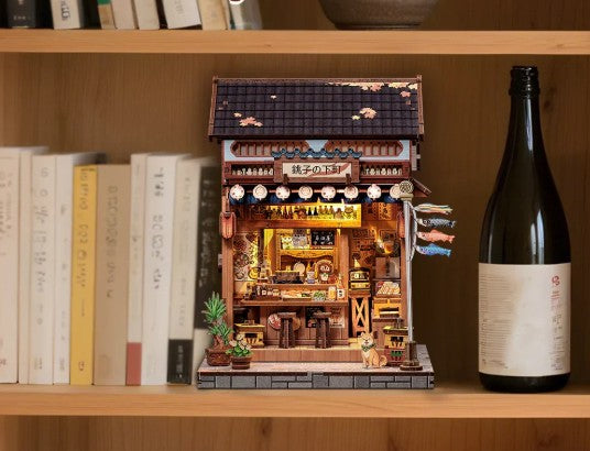 MAISON DE BRICOLAGE DIY - CHOSHI NO SHITAMACHI (RUE JAPONAISE AUTHENTIQUE)