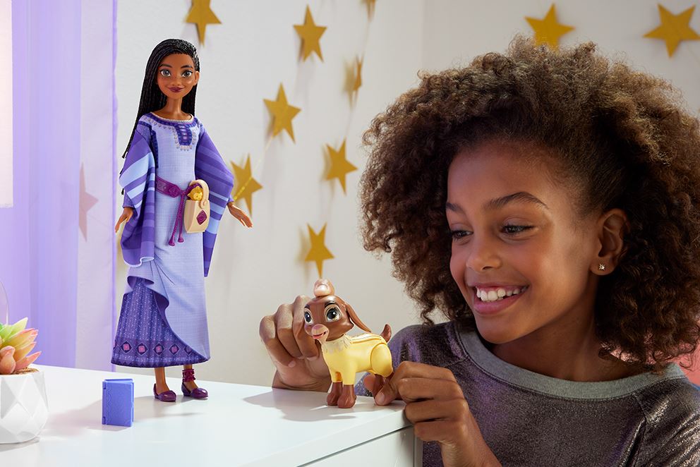 WISH - ASHA OF ROSAS ADVENTURE SET DISNEY (BARBIE)