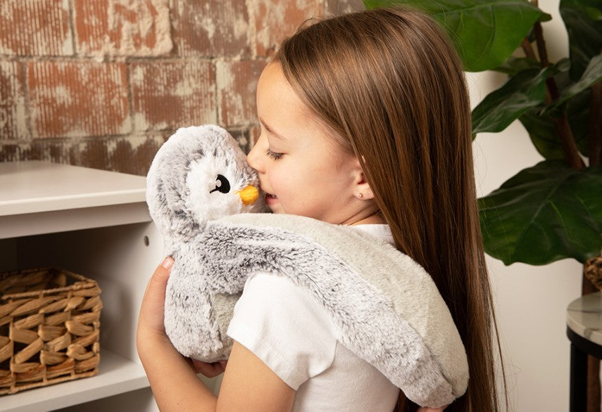 HUGAROUNDS WEIGHTED PLUSH - PAX THE PENGUIN 1.1 KG (2.5 LBS) HEAVY PLUSH
