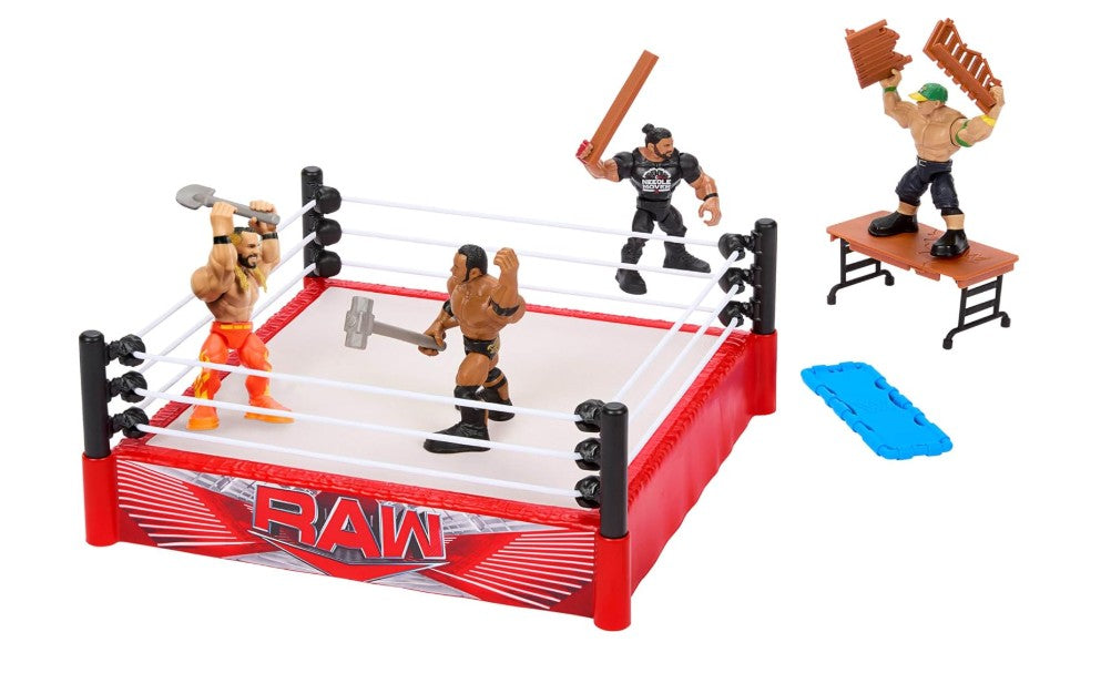 WWE KNUCKLE CRUNCHERS - BOUNCY WRESTLING RING
