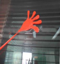 STICKY GIANT HAND ASST