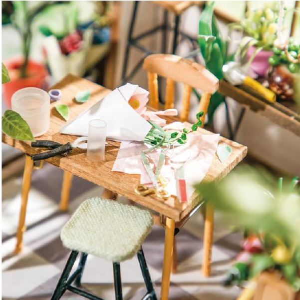 MAISON DE BRICOLAGE DIY - LE MAGASIN
DE FLEURS D'EMILY