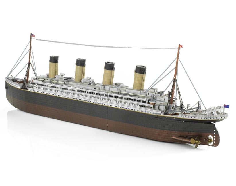METAL EARTH PREMIUM SERIES - RMS TITANIC 3 SHEETS