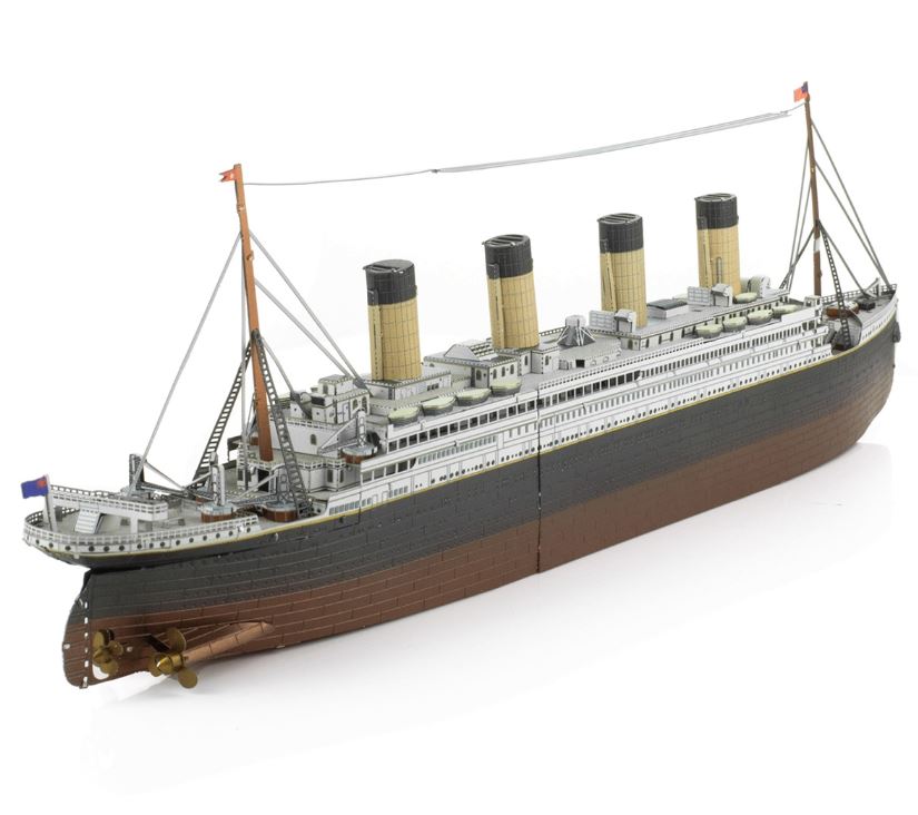 METAL EARTH PREMIUM SERIES - RMS TITANIC 3 SHEETS