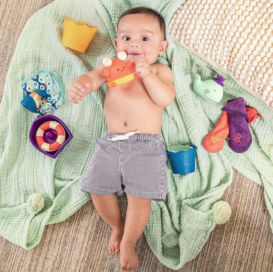 BATTAT BABY - "WEE B.SPLASHY" BATH TOY