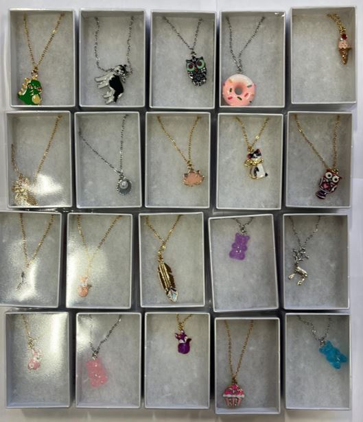 STAINLESS STEEL DAINTY CHAINS ASST