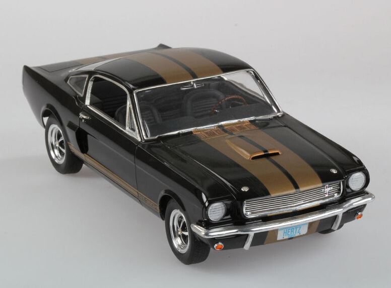 MODEL TO GLUE - SHELBY MUSTANG GT 350 H LEVEL #3