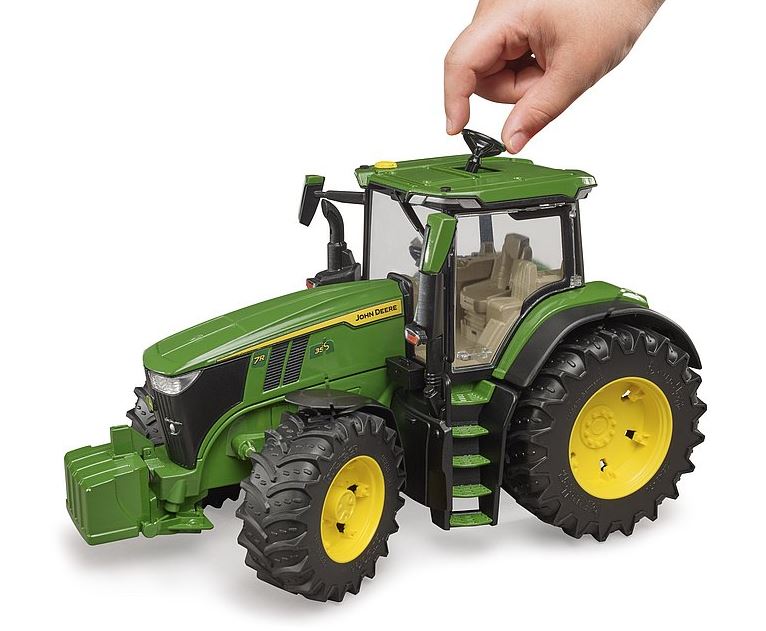 BRUDER - JOHN DEERE 7R TRACTOR #09825