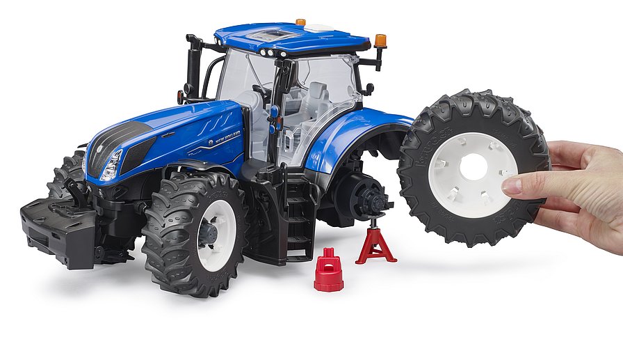 BRUDER - NEW HOLLAND T7.340 TRACTOR #03120