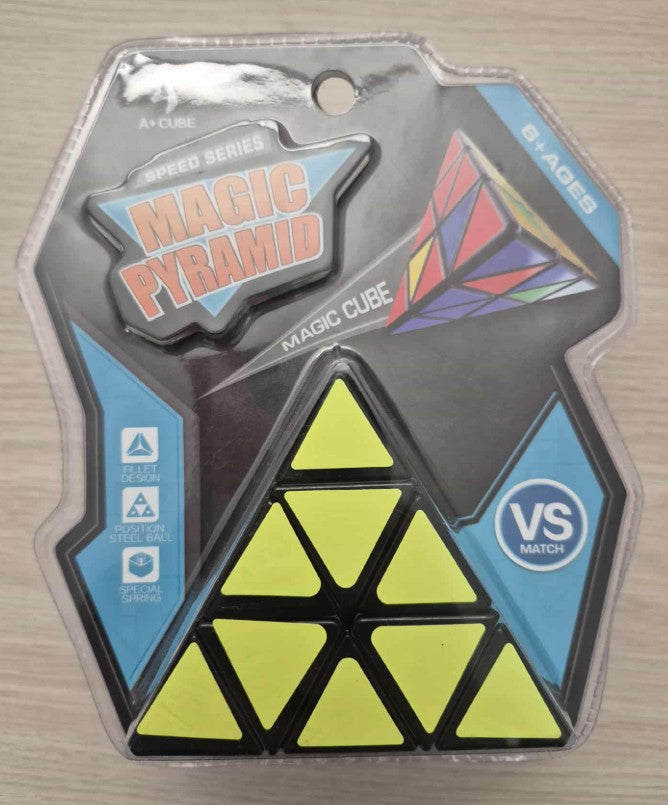 JEU PYRAMICUBE (PYRAMIDE RUBIK'S)