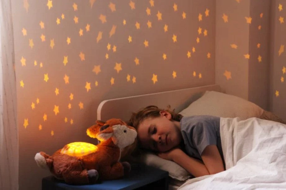 DEER NIGHT LIGHT WITH LIGHT PROJECTIONS