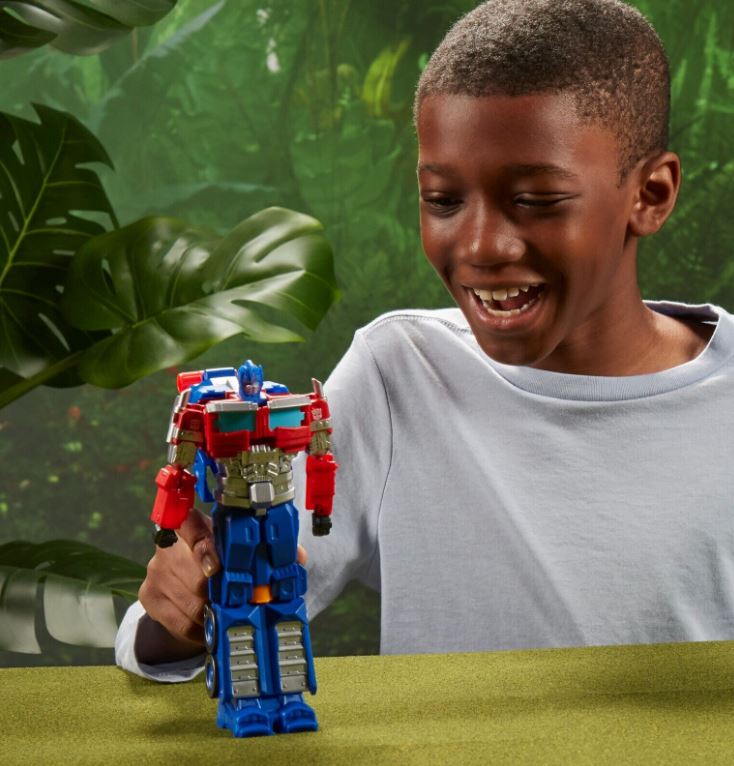 NERF 2-IN-1 CONVERTIBLE BLASTER - TRANSFORMERS OPTIMUS PRIME WITH 17.5 CM ACTION FIGURE MODE