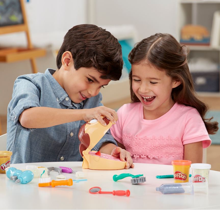 PLAY-DOH DENTAL PLAYSET