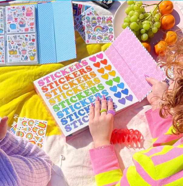 STICKER KEEPER - STICKER ALBUM