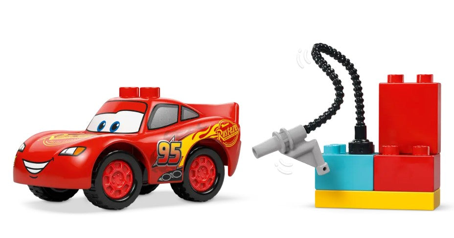 LEGO DUPLO - LA VISITE DE MCQUEEN AU GARAGE DE DOC #10456