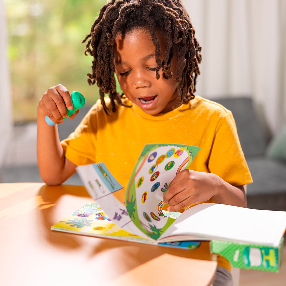 MELISSA AND DOUG - STICKER WOW! - STICKER STAMPER AND ACTIVITY PAD - DINOSAUR