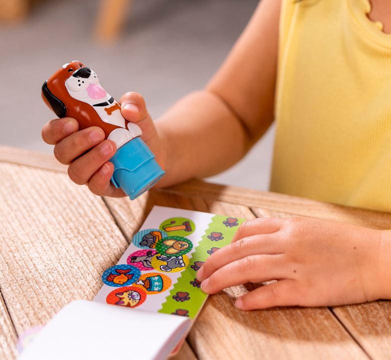 MELISSA AND DOUG - STICKER WOW! - MINI ACTIVITY PAD AND STICKER REFILL - PETS