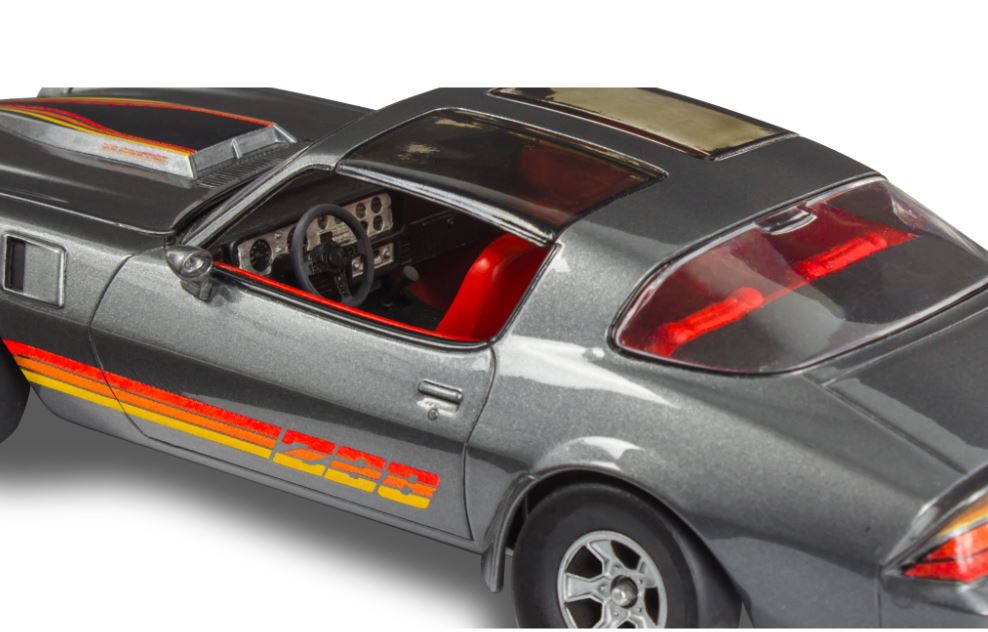 MODÈLE À COLLER - VOITURE 1981 Z-28 CAMARO 1:25 NIVEAU 4