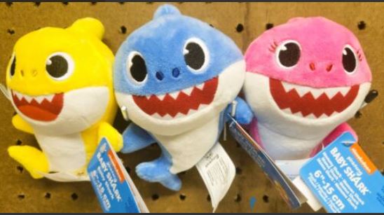 PELUCHE - BABY SHARK 8" ASST