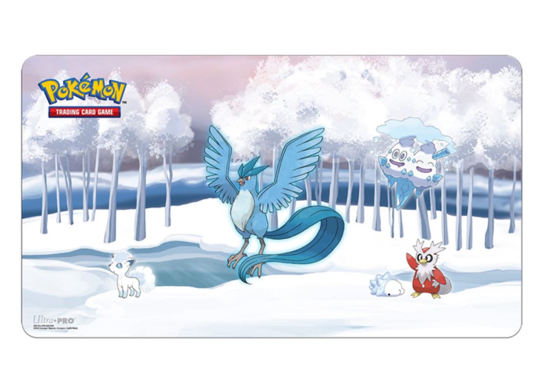 PLAYMAT POKÉMON - TAPIS DE JEU GALERIE FORÊT GIVRÉE