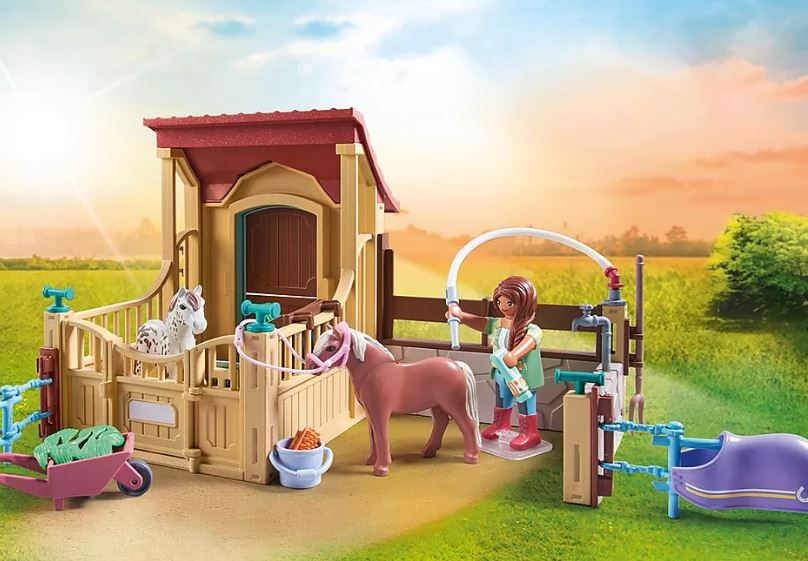 PLAYMOBIL HORSES OF WATERFALL - CAVALIÈRES AVEC BOX ET PONEYS #71494