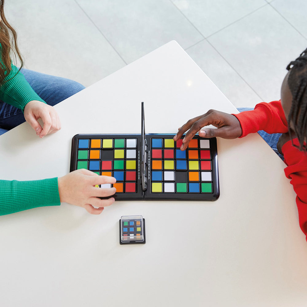 RUBIK'S RACE GAME - THE ULTIMATE HEAD-TO-HEAD