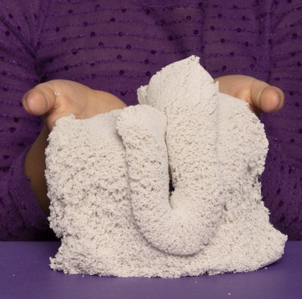 KINETIC SAND - SCENTED SAND 8OZ ASST