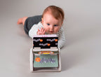 TAF TOYS - LIVRE TOURNANT POSITION VENTRALE