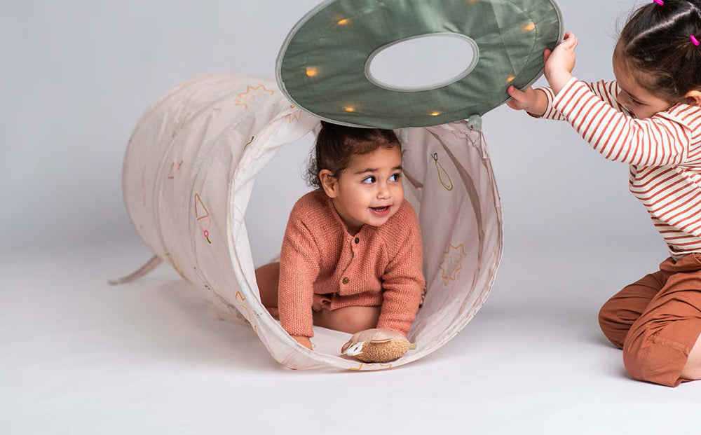 TAF TOYS - TUNNEL LUMINEUX "GLOW & GO"