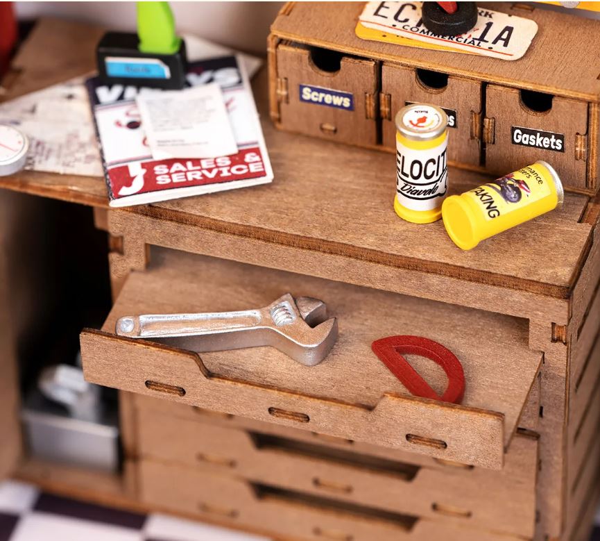 MAISON DE BRICOLAGE DIY - GARAGE WORKSHOP